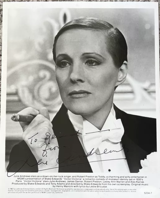 Julie Andrews Stunning SIGNED PHOTO COA Gorgeous JSA to Gerard Victor Victoria Julie Andrews Stunning SIGNED PHOTO COA Gorgeous JSA to Gerard Victor Victoria