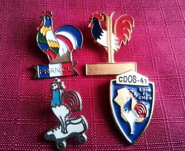 Broche ancienne coq sur faisceaux de licteur avec hache. Révolution