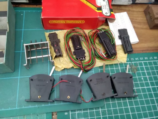 oo Gauge Job Lot Of Four hornby Point Motors & Switch Levers