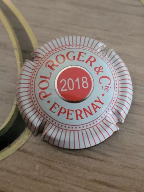 capsule de champagne pol roger 2018 état irreprochable