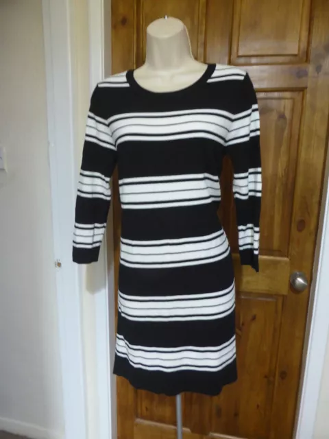 Grazioso abito a maglia sottile a righe bianco e nero di Dorothy Perkins taglia 12