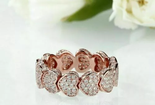 Bague de fiançailles en forme de cœur avec diamant simulé de taille ronde...
