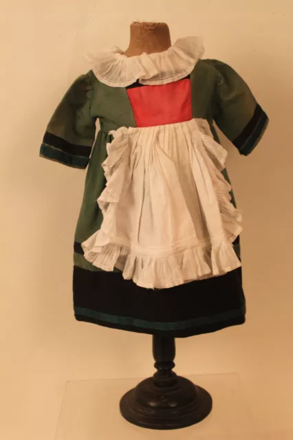 Robe de Bécassine Ancienne