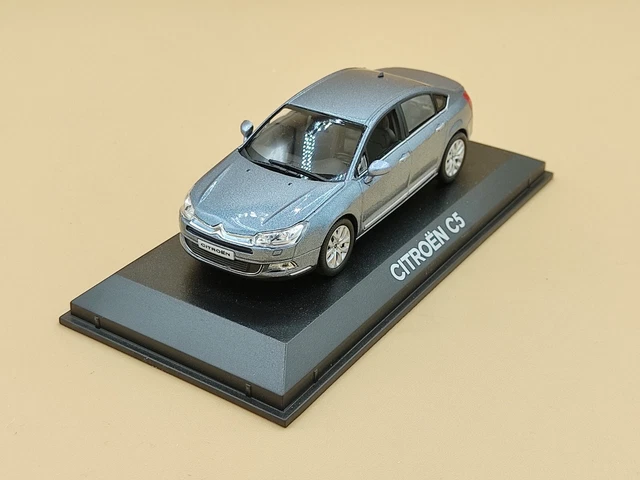 1/43 Citroën C5 II Berline Gris 2008 Norev ref: 155580