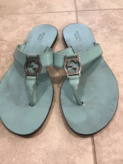 Gucci GG Thong Patent Leather Sandal, Size 37 EU 7 US, Turquoise, $395 Retail