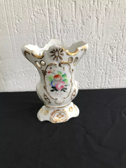 Vase de mariée ancien en porcelaine XIXe