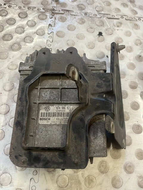 Motorsteuergerät Steuergerät Motor 102 PS ACV 074906021 F VW T4 2