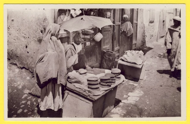 cpa MOROCCO Ed. La Cigogne, Casablanca Le MERCHANT de BREAD Bread Merchant