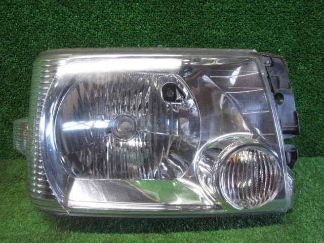 NISSAN Clipper 2007 ABA-U72W Faro destro 260106A01F [usato] [PA25861864]