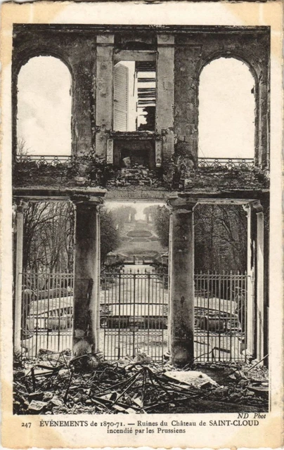 CPA ST-CLOUD Castle Ruins MILITARY WAR 1870 (46886)