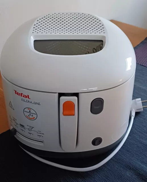 Tefal Fritteuse  FF1631 , 1900 W, 1,2 Kg, Auffangsieb für Frittierreste