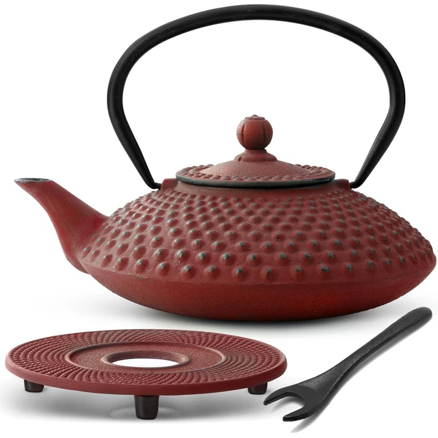 rote Asia Teekanne Set 1.2 Liter aus Gusseisen mit Untersetzer & Deckelheber
