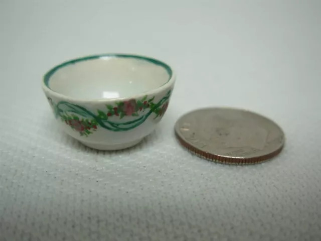 ARTISAN SIGNED DEBORAH McKNIGHT DOLLHOUSE MINIATURE BOWL w GREEN FLOWER GARLAND