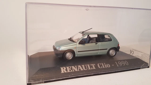 1/43 Universal Hobbies Renault Clio Rl 1990