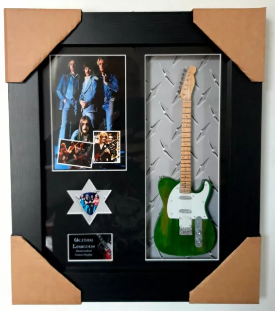 Status Quo Francis Rossi Framed Guitar & Plectrum Presentation