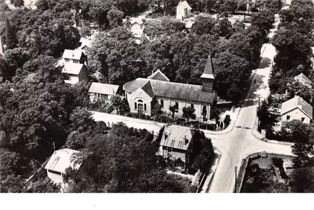 95. n°206312. beauchamp. l'église. CPSM