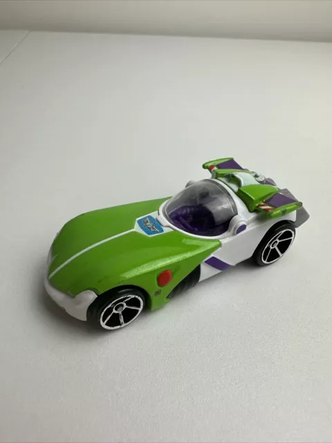 Buzz lightyear hot wheels hot sale car