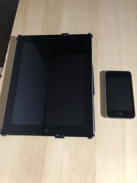 Lot Apple IPad 16GB model A1395 + iPod touch 8GB model A1288
