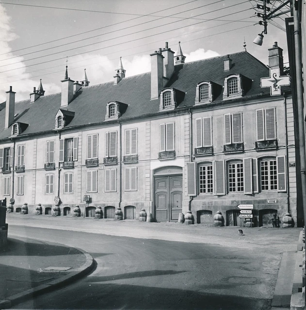 MONTBARD c. 1960 - La Maison de Buffon  Côte d'Or - Div 6269