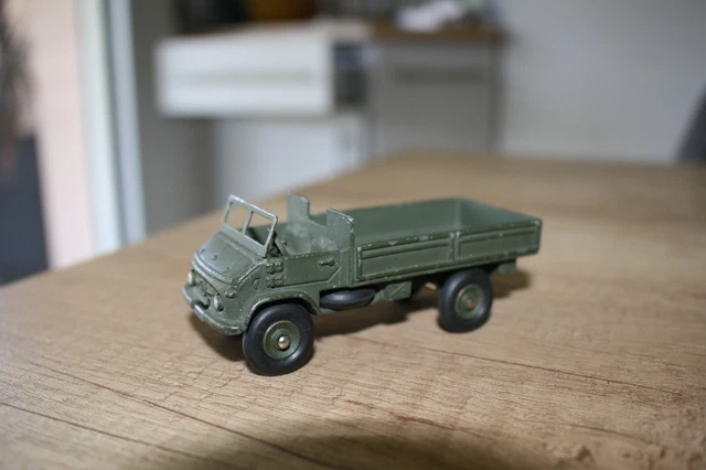 Dinky Toys 821 – Camion Militaire Mercedes Unimog, Miniature Collection France