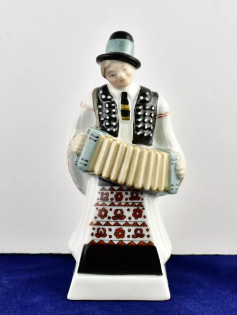 🪗HEREND Accordion Player #5406 Hand Painted Hungarian Wedding Party Porcelain 3