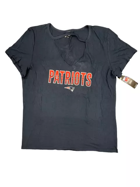 New England Patriots T-Shirt (Size 2XL) Women's NFL Glitter Wordmark Top