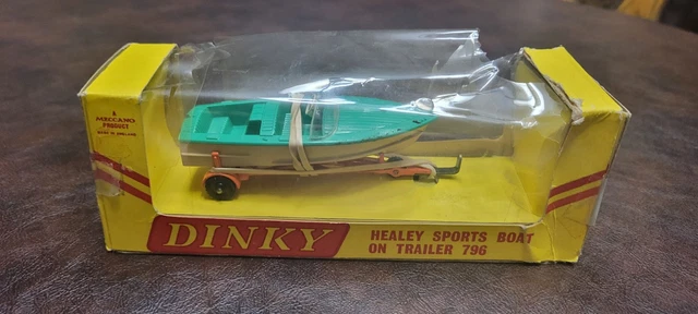 Dinky Toys made in Hong Kong : La Buick Riviera 1963