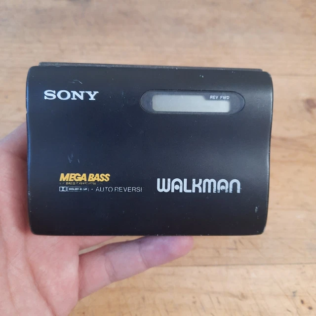 WALKMAN SONY MEGA bass WMEX50 Cassette Player Made in japan (HS) EUR