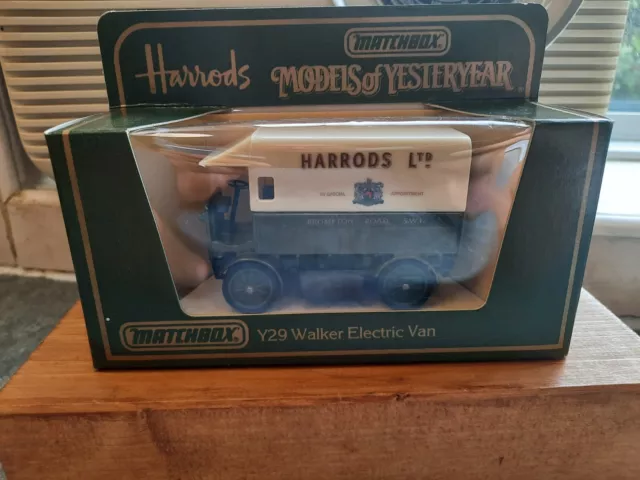 matchbox models of yesteryear Y29 Walker Electric Van Harrods