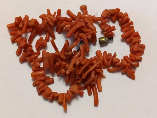 ANCIEN LOT CORAIL Rouge Création Restauration Bijoux 18,8 g EUR 1,00 - PicClick FR