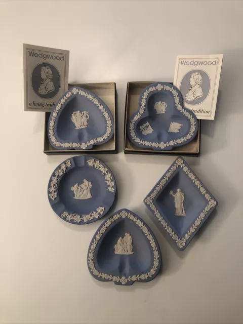 5 Piece Wedgwood Lot With Box 2 Excellent Rare 1984 Blue