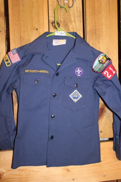 Boy Scouts of America Uniform Youth Shirt Blue Cub Sz. 10 SEWN on patches