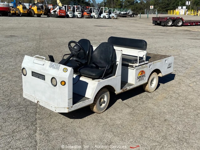 2016 Taylor-Dunn Bigfoot B5-440-48 Electric Industrial Equipment Cart bidadoo