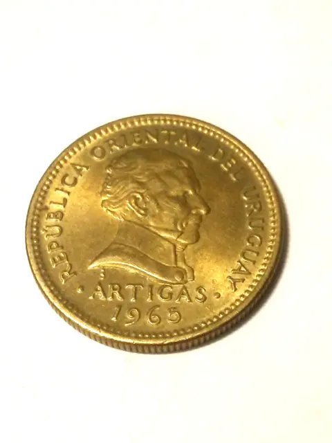 1965 URUGUAY 10 Pesos Artigas Collectible Coin