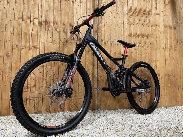 Giant Reign X2 full suspension Enduro/Trail bike, HIGH SPEC,SRAM, FOX, MARZOCCHi