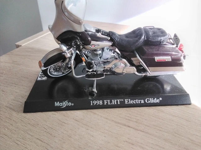 moto harley davidson miniature 1/18 1998 FLHT Electra Glide