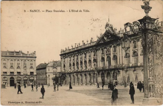 CPA NANCY Place Stanislas Hotel de Ville (989382)