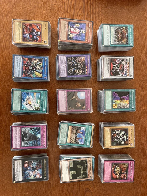 Lot De 56 Cartes Françaises Officielles - Inclut 5 Brillantes Et 1 Double Rare (V/EX) - Sans Doublons Ni énergies