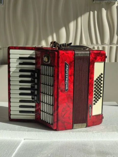 Piano accordion akkordeon WELTMEISTER  STELLA  40 bass