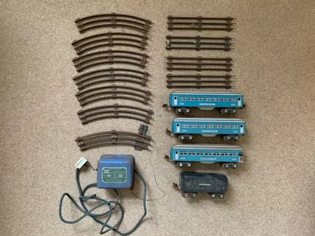 Vintage Lionel Lines O Gauge Blue Pullman Carriages - Wagon - Track -  Meccano