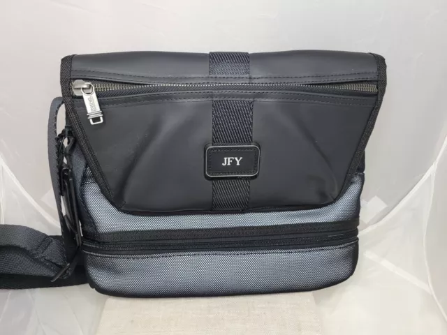 TUMI Alpha Bravo Travis Crossbody Expandable Messenger Bag Black Gray Leather