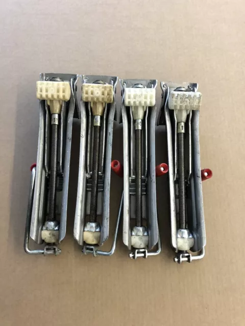 BMW E90 E91 E87 E93 E46 Z3 Z4 E60 E61 E62 F10 F11 F30 F20 F21 F22F25 Jack