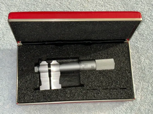 Starrett No. 700 Inside Micrometer Caliper Machinist Tool