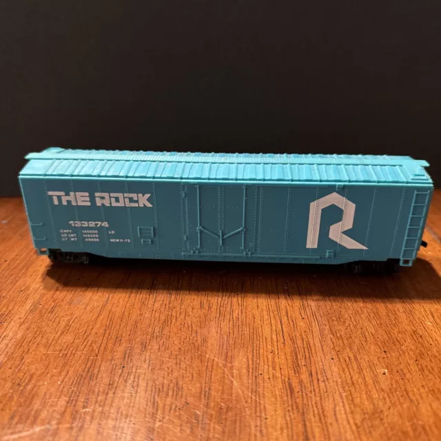 HO Scale  Rock Box Car Bachmann Model Train Railroad Chicago Rock Island Pacific