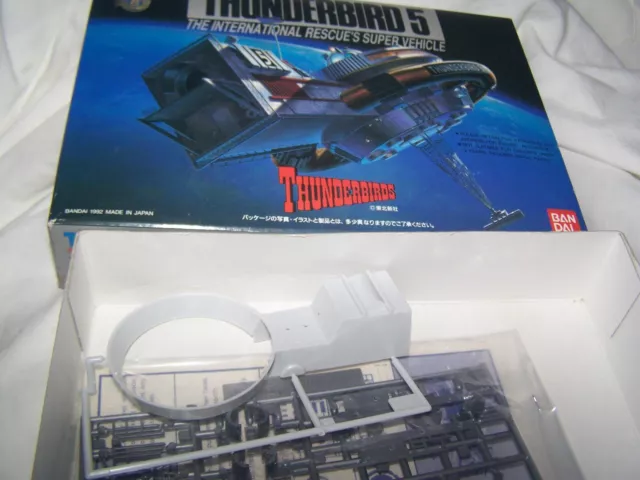 1992 Bandai Thunderbird 5 model kit boxed made in japan