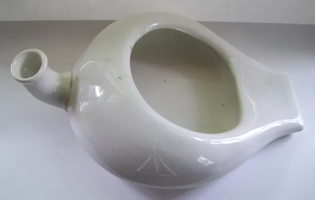 Vintage East Palestine Pottery Company EPPCO Semi Porcelain Bedpan Chamber Pot 2