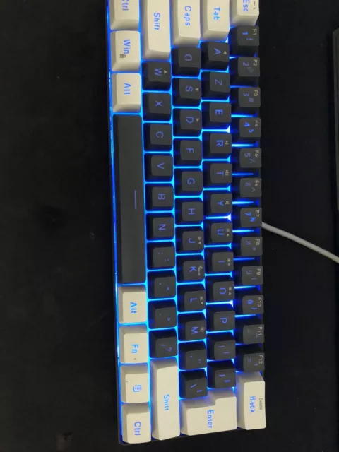 Clavier 60 % Mécanique Rgb