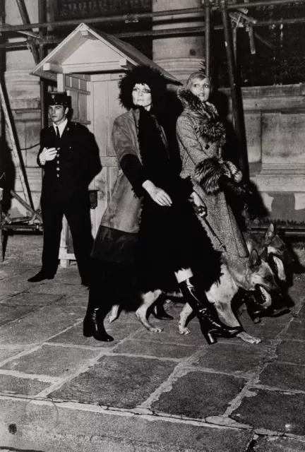 1970 Vintage Helmut Newton Photo Print Fashion Vogue Paris Photogravure 15x20