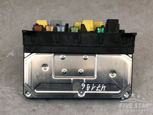 Mercedes-Benz Vito Fuse Relay Box Fusebox Unit 113 CDI Diesel 100kW (136 HP) Bus