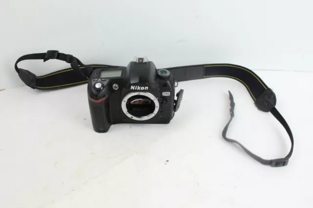 AS IS PARTS UNTESTED Nikon D D70 6.1MP Digital SLR Camera body